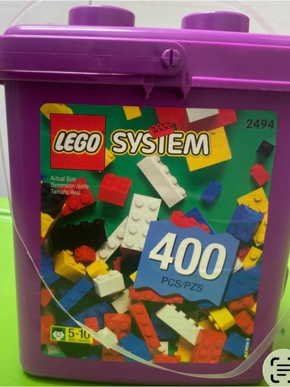 Lego Purple Storage Bucket with Multicolor Bricks - 400 pcs